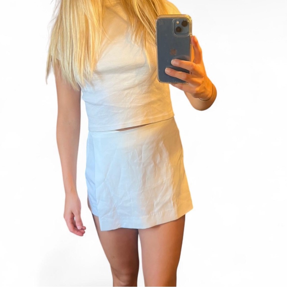 White skort